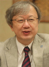 일본 기후대 의대 다케다 준 교수가 16일 제주 신라호텔에서 당뇨병과 치료법에 대해 말하고 있다. JW중외제약 제공