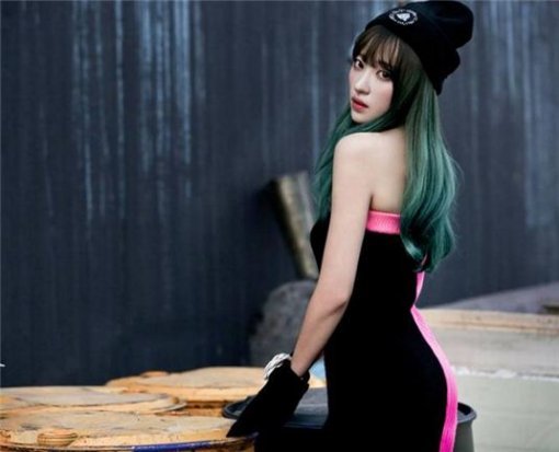 하니. EXID 공식 페이스북