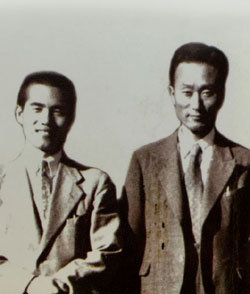 호수돈여자고등보통학교 교사 시절 류달영(왼쪽)과 김교신.