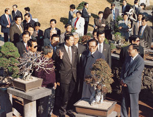1998년 제주도에 와서 생각하는 정원을 둘러본 장쩌민 중국 국가주석. 사진제공·생각하는 정원