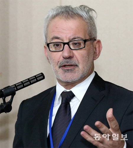 국립현대미술관의 첫 외국인 관장으로 14일 임명된 바르토메우 마리 관장. 김재명 기자 base@donga.com