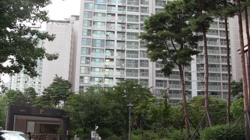 서울 송파구의 한 재건축 단지.