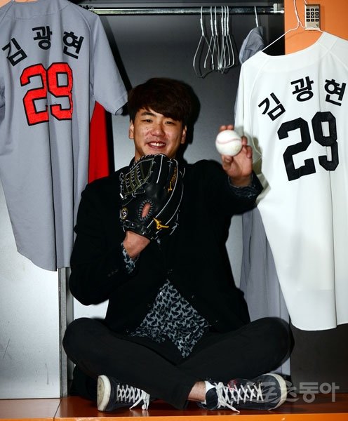 SK 김광현의 2016시즌 목표는 180이닝 투구다. 안 아프고, 팀 승리에 기여하는 투수가 목표다. 스포츠동아DB