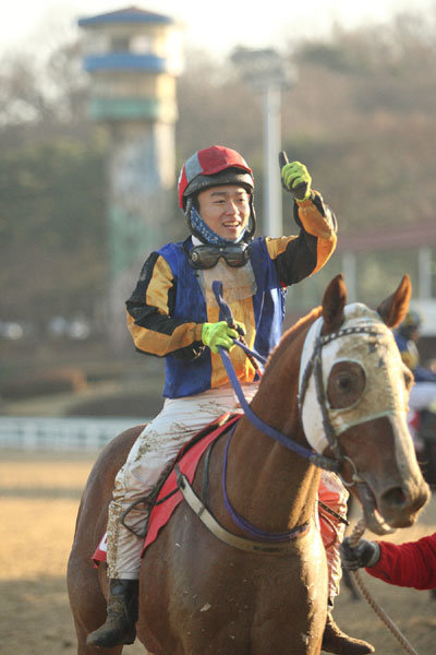 서승운 기수