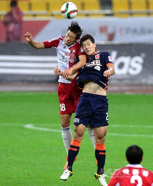 전남 배천석-양준아(오른쪽). 스포츠동아DB