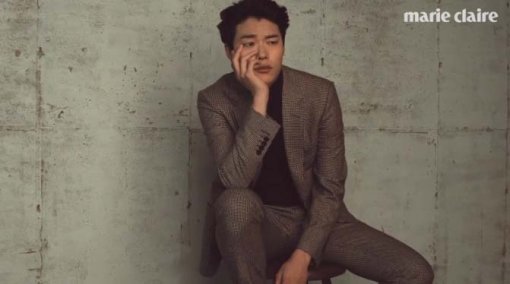 류준열.사진= ‘마리끌레르‘ 메이킹 필름 (씨제스엔터테인먼트 제공)