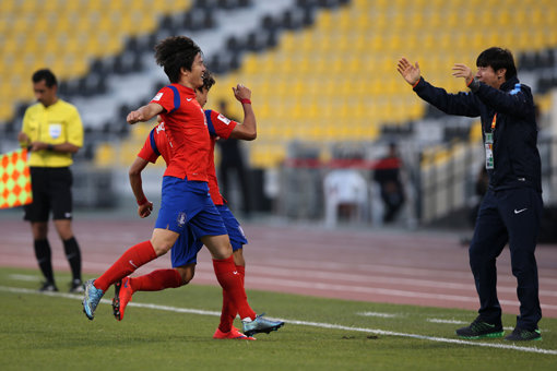 포항 문창진의 골 세레머니. 사진제공｜대한축구협회