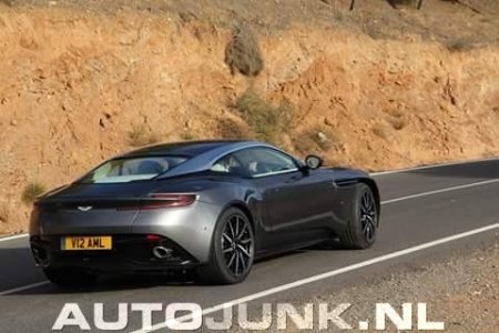 애스턴마틴 DB11 추정. 사진=Autojunk
