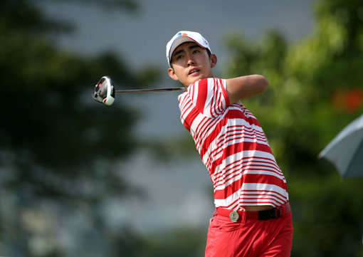 2월 메이뱅크챔피언십에서 뼈아픈 실수로 아쉽게 눈앞의 우승트로피를 놓친 이수민. 실망도 잠시, 실패를 교훈 삼아 “고생이 되더라도 더 큰 무대에서 뛰어난 선수들과 겨뤄보고 싶다”며 당찬 포부를 밝혔다. 사진제공｜CJ