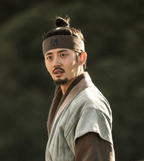 SBS ‘육룡이 나르샤’의 이신적 역 이지훈