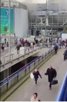 브뤼셀 공항 폭발사고 일반인 촬영 영상(소셜미디어 캡처)