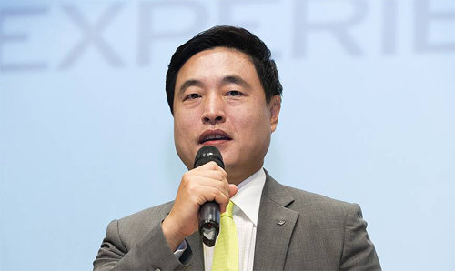 조현식 한국타이어월드와이드 사장은 “오토모티브(자동차) 분야의 사업에만 집중해 2020년까지 글로벌 톱 티어(최상위권)로 성장하겠다”고 말했다.

한국타이어 제공