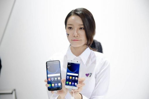 갤럭시 S7 엣지, S7 (출처=IT동아)