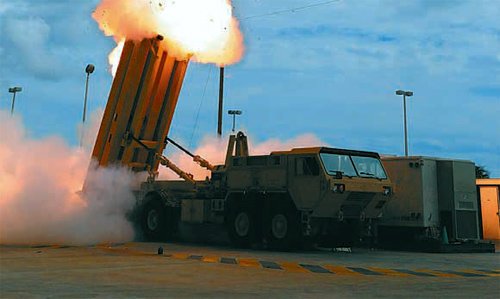 미국의 사드 요격용 미사일 발사