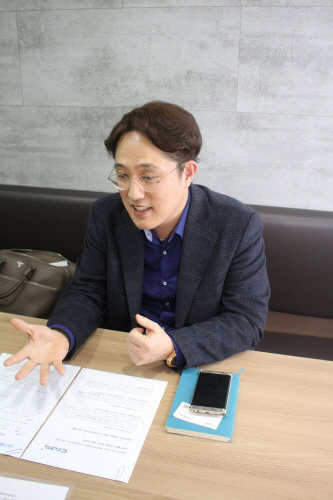 카페같은 독서실 꿈꾸는 우승우 대표