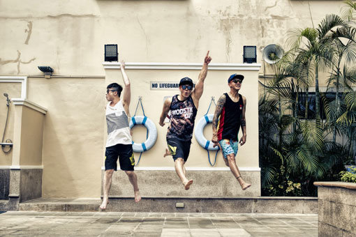 11년 만에 다시 뭉친 박성호 이승광 신동욱(왼쪽부터)은 이번 싱글을 계기로 ‘제2의 데뷔’를 선언했다. 사진제공｜비온디 크루