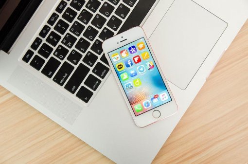 아이폰 SE(출처=IT동아)