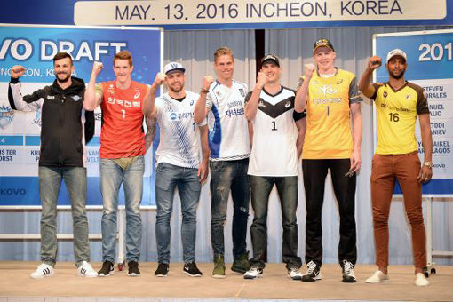 2016 남자 프로배구 드래프트에서 7개 구단의 지명을 받은 외국인 선수들. 사진제공｜한국배구연맹
