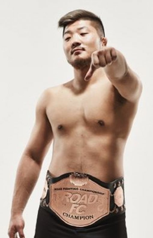 권아솔 18초만에 TKO패 (사진=로드FC)