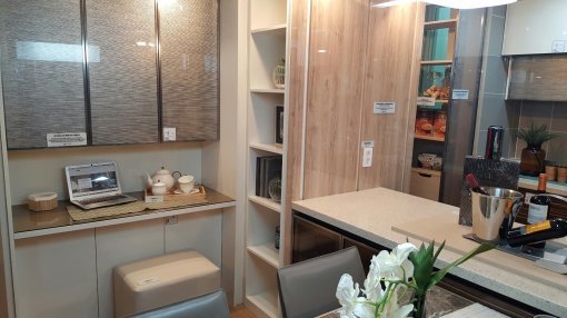 주방 옆 주부나 아이들을 위한 공간