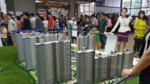 목감지구 중흥S-클래스 견본주택