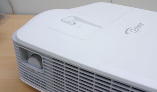 2개의 렌즈 위치 조절 링 (출처=IT동아)