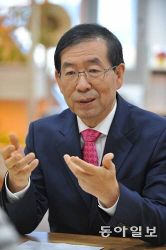 박원순 “‘임을 위한 행진곡’ 못 부르는 현실에분노해야” 사진=동아일보DB