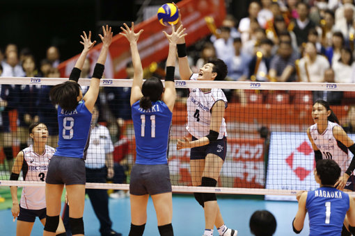 한국여자배구 김희진의 성장세가 놀랍다. 김희진은 일본 도쿄에서 열리고 있는 리우올림픽 여자배구 예선 4경기에서 41득점(경기당 10.25점)을 올리며 한국의 상승세에 힘을 보태고 있다. 사진제공｜국제배구연맹