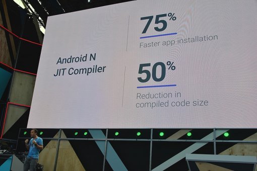 안드로이드N은 앱 설치 속도가 최대 75% 향상되었고, 앱 코드의 규모가 절반으로 줄어들었다.