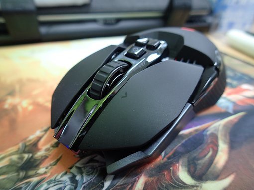 로지텍 G900 카오스 스펙트럼(출처=IT동아)