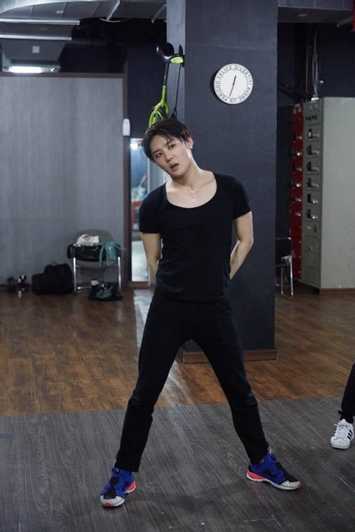 사진=JYJ 공식 페이스북