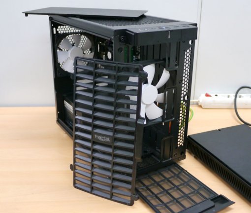 열 배출을 위한 구조 (출처=IT동아)