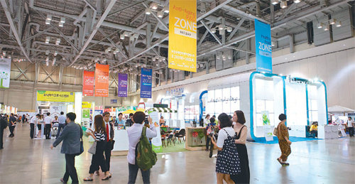 지난해 벡스코에서 열린 부산국제항노화엑스포 전경. 부산시 제공