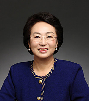 박경실. 서비스산업총연합회장