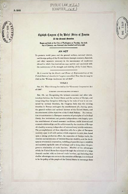 마셜 플랜은 미국의 대규모 경제원조가 주요 내용으로 1948년 미국 의회에서 경제원조법으로 법제화됐다. 라의눈 제공