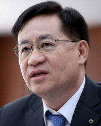 홍기택 AIIB 부총재