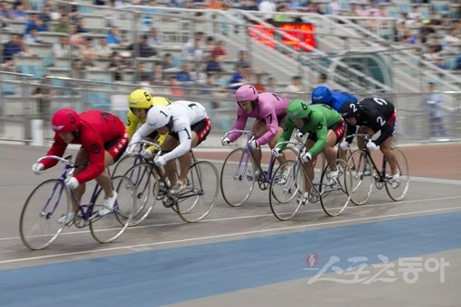 2016하반기 등급심사 결과 35명이 승급했고 92명이 강급하는 등 총 127명이 자리를 옮겼다. 관심을 끈 슈퍼특선반에는 류재열과 황순철이 합류했다. 스포츠동아DB