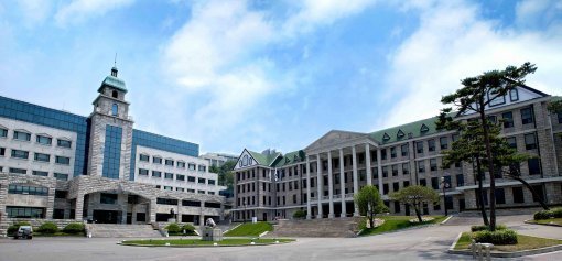 한양대 서울캠퍼스와 에리카캠퍼스는 지난해 발표된 대학구조개혁평가에서 모두 A등급을 받는 등 두 캠퍼스가 차별화에 성공했다는 평가를 받고 있다. 사진은 한양대 서울캠퍼스 전경. 한양대 제공