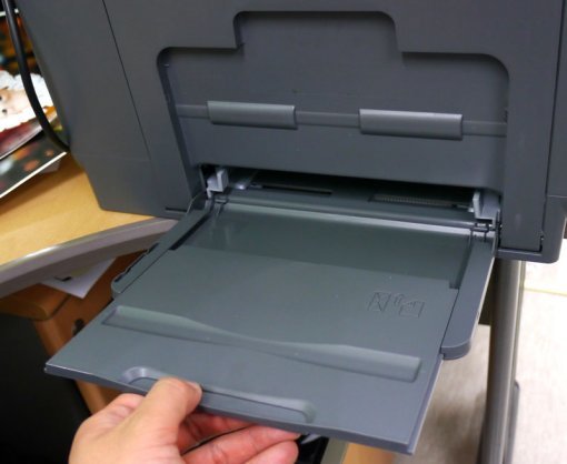 측면 하단 간이 용지함 (출처=IT동아)