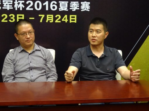 EA 차이나 랄프 리 중국 서비스 총괄 부사장(왼쪽), 텐센트 게임즈의 타일러 딩 부사장(오른쪽) (출처=게임동아)