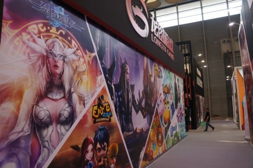 차이나조이 2016 룽투게임 부스 (사진=게임동아)