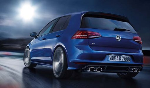 폭스바겐인 인기 차종 골프.