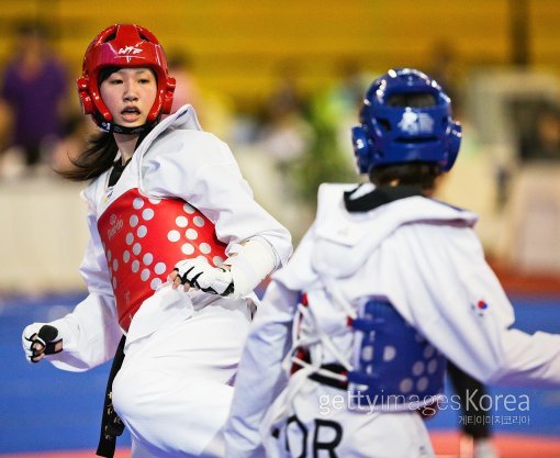 올림픽 여자태권도대표 김소희(왼쪽). 사진=ⓒGettyimages이매진스