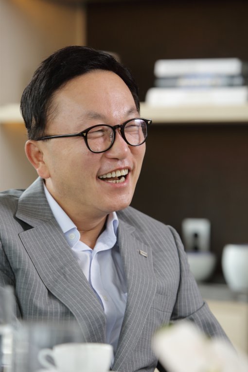 박현주 회장은 그간의 성과에 대해 “운이 좋았다”고 겸손해했다.  박해윤 기자