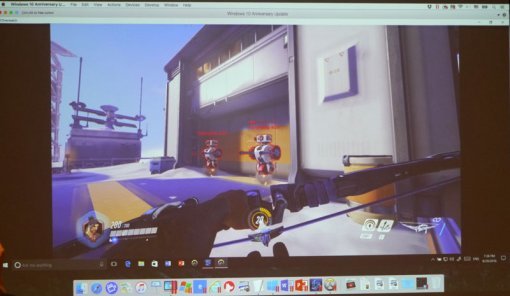 패러렐즈 데스크톱12에서 오버워치를 구동하는 모습 (출처=패러렐즈)