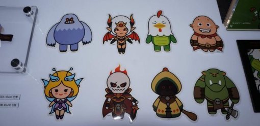 리니지 레드나이츠 상품들(출처=게임동아)