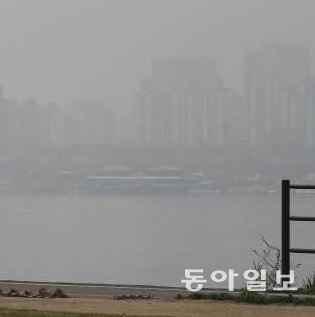 사진=홍대 실종 여대생의 시신이 발견된 망원한강공원/동아일보DB