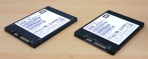 WD 그린 SSD(좌)와 WD 블루 SSD(우)(출처=IT동아)