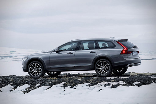 볼보 ‘V90 크로스컨트리’