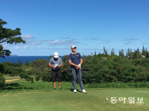 김시우가 4일 하와이에서 연습라운드를 하고 있다. CJ제공